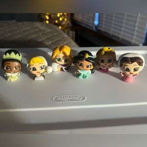 Disney Doorables Winter Princess Lot of 6!